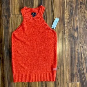 NWT cute Worthington high halter neck orange knit women’s top. Non smoking home.